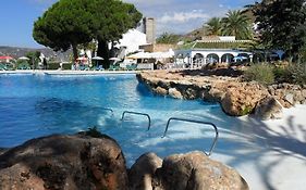 Los Crisantemos Family House With Garden And Pool